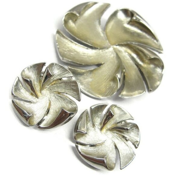 Hobe Silver Tone Matching Brooch Pin an Clip Earrings Jewelry Set Vtg Signed IOB - Picture 12 of 16